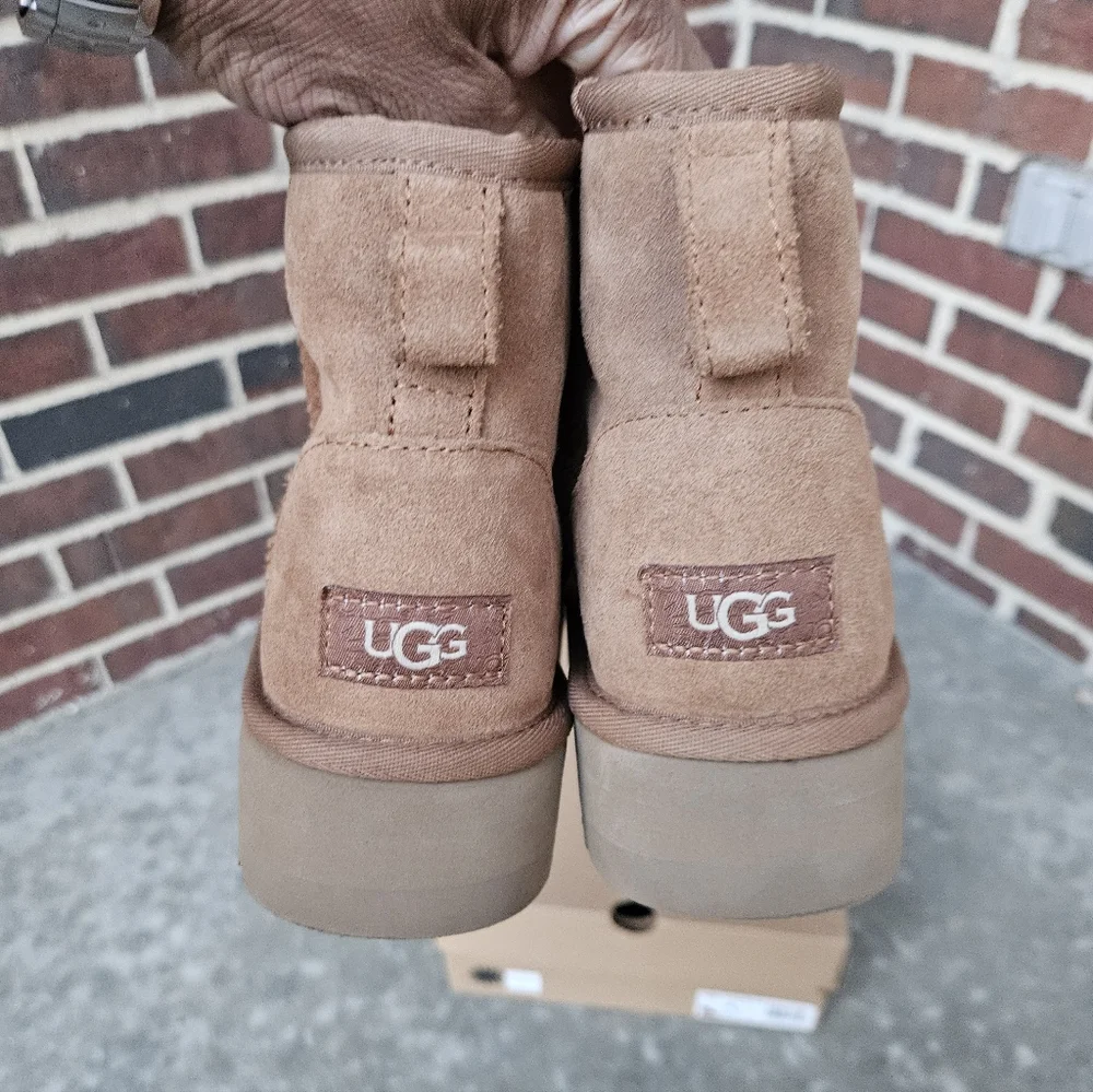 Kid's UGG Classic Mini Suede Boots